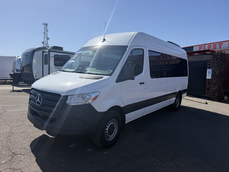 2025 Mercedes-Benz Sprinter 2500 Passenger Van - Photo 6 - Phoenix, AZ 85034