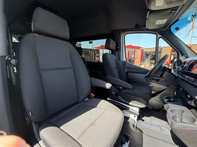 2025 Mercedes-Benz Sprinter 2500 Passenger Van - Photo 15 - Phoenix, AZ 85034