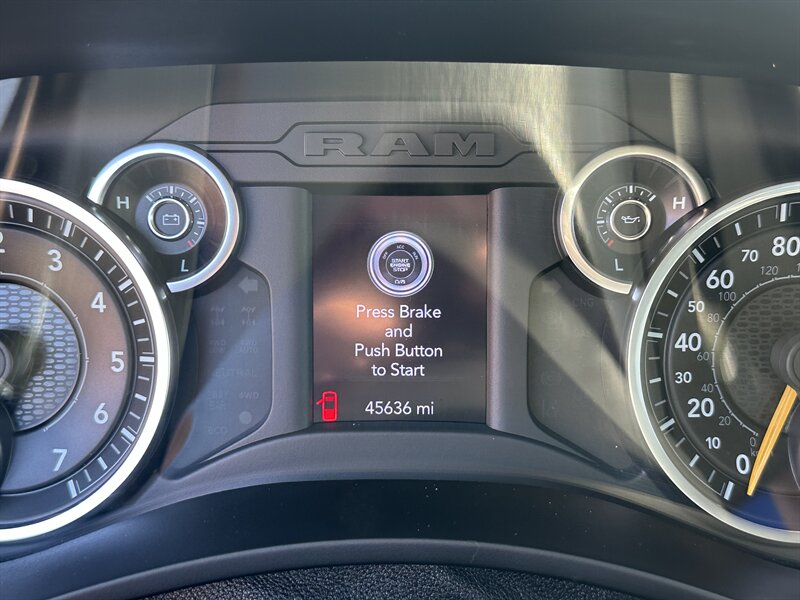 2022 RAM 2500 TRADESMAN w/ UTILITY BODY - Photo 14 - Phoenix, AZ 85034