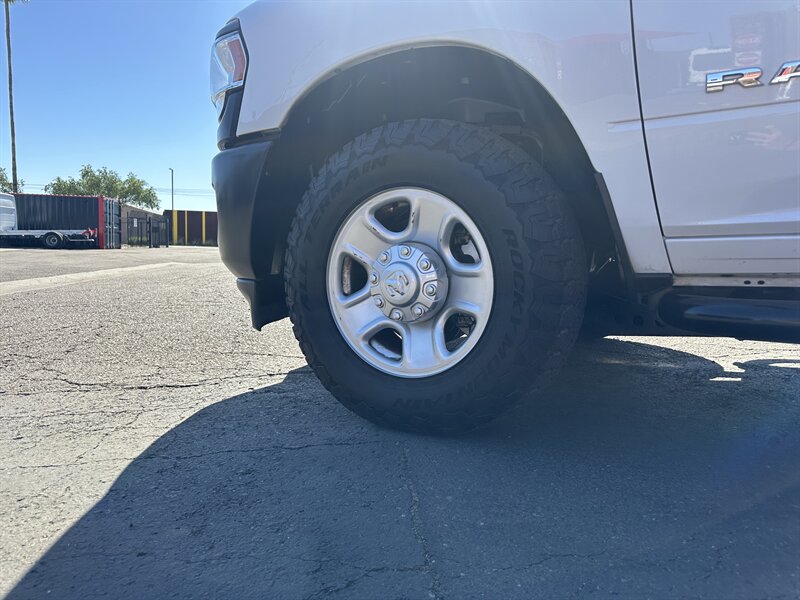2022 RAM 2500 TRADESMAN w/ UTILITY BODY - Photo 9 - Phoenix, AZ 85034