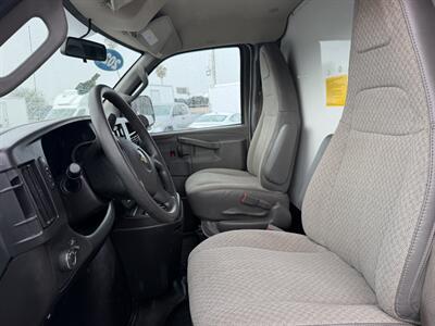 2023 Chevrolet Express 3500 Box Truck   - Photo 14 - Phoenix, AZ 85034