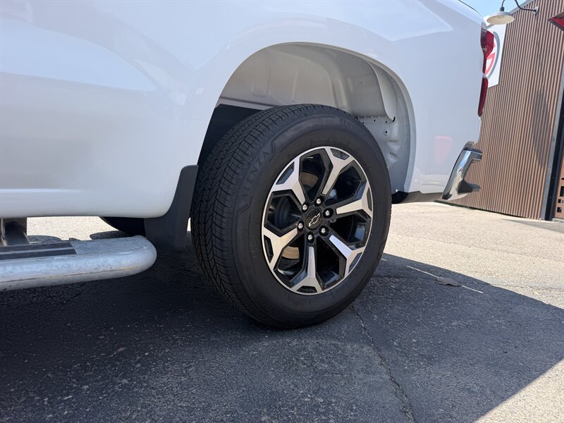 2025 Chevrolet Silverado 1500 Work Truck - Photo 8 - Phoenix, AZ 85034