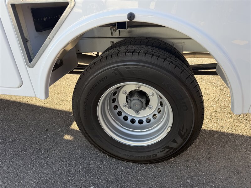 2023 Mercedes-Benz Sprinter 3500XD Utility Truck - Photo 14 - Phoenix, AZ 85034