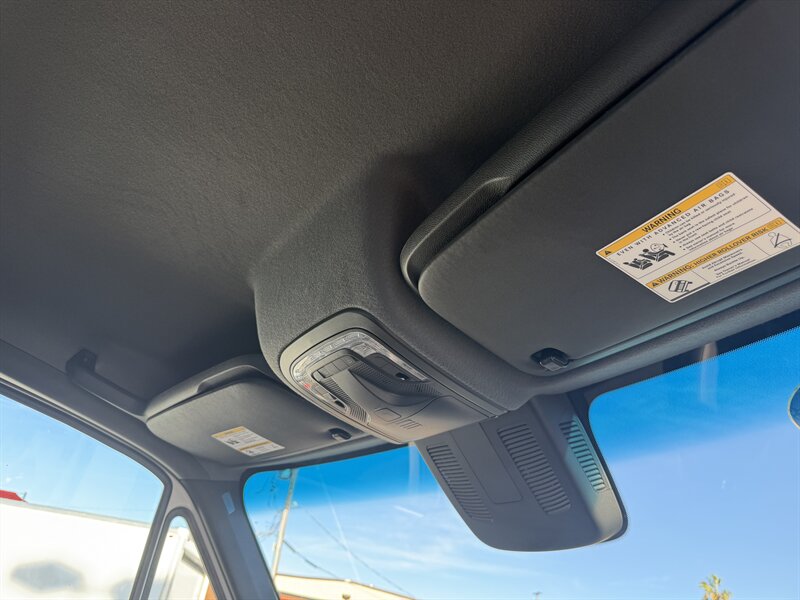 2023 Mercedes-Benz Sprinter 3500XD Utility Truck - Photo 19 - Phoenix, AZ 85034