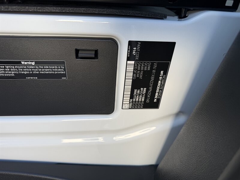 2023 Mercedes-Benz Sprinter 3500XD Utility Truck - Photo 21 - Phoenix, AZ 85034