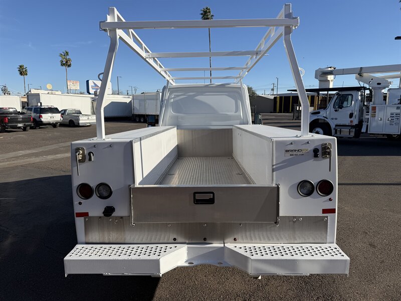 2023 Mercedes-Benz Sprinter 3500XD Utility Truck - Photo 4 - Phoenix, AZ 85034