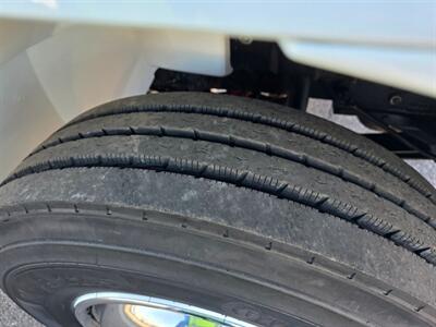 2023 International MV607 W/ 26 Foot Box   - Photo 21 - Phoenix, AZ 85034