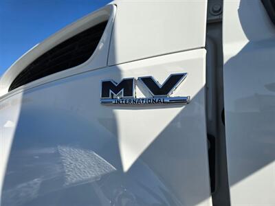 2023 International MV607 W/ 26 Foot Box   - Photo 4 - Phoenix, AZ 85034