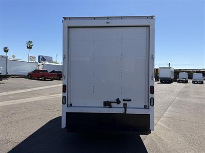 2023 Ford E-350 SD   - Photo 5 - Phoenix, AZ 85034