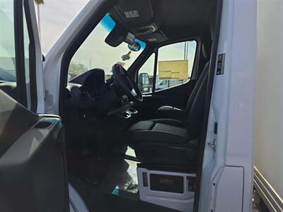 2023 Mercedes-Benz Sprinter 3500XD - Box Truck   - Photo 9 - Phoenix, AZ 85034