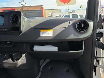 2023 Mercedes-Benz Sprinter 3500XD - Box Truck   - Photo 13 - Phoenix, AZ 85034