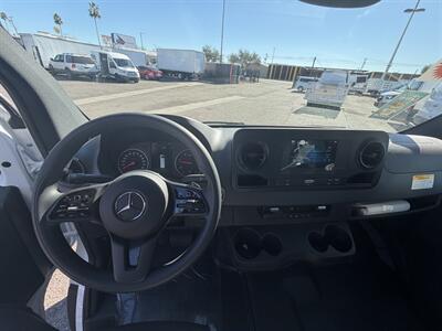 2023 Mercedes-Benz Sprinter 3500XD Box Truck   - Photo 13 - Phoenix, AZ 85034
