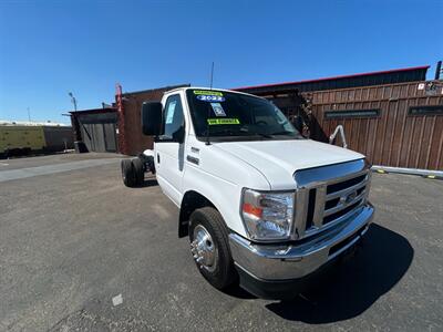 2022 FORD E-450 CUTAWAY CAB & CHASSIS   - Photo 5 - Phoenix, AZ 85034