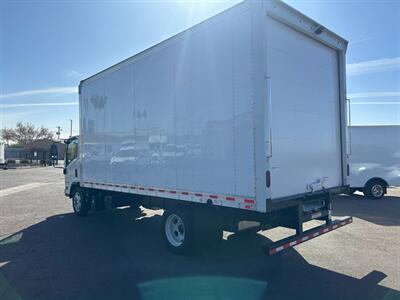 2023 Isuzu BOX TRUCK NRR   - Photo 13 - Phoenix, AZ 85034