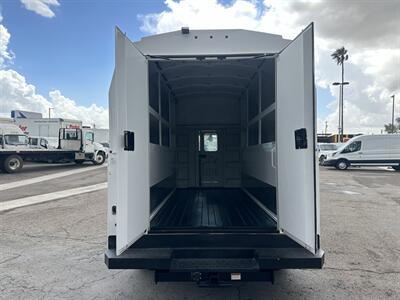 2023 Ford E-350 SD   - Photo 13 - Phoenix, AZ 85034