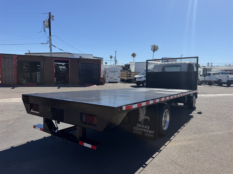 2025 Isuzu NPR Flatbed - Photo 3 - Phoenix, AZ 85034