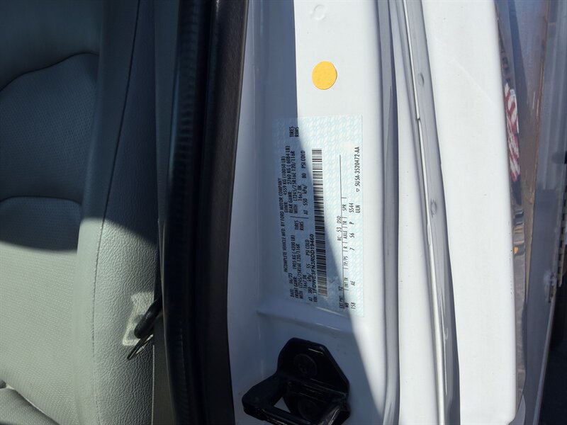 2024 Ford E-350 SD - 12 ft Refrigerated Truck - Photo 18 - Phoenix, AZ 85034