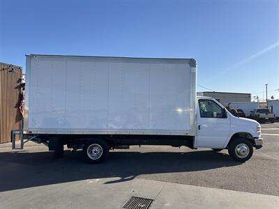 2025 Ford E-450 SD W/ Liftgate   - Photo 3 - Phoenix, AZ 85034