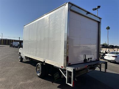 2025 Ford E-450 SD W/ Liftgate   - Photo 6 - Phoenix, AZ 85034