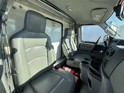 2025 Ford E-450 SD W/ Liftgate   - Photo 19 - Phoenix, AZ 85034