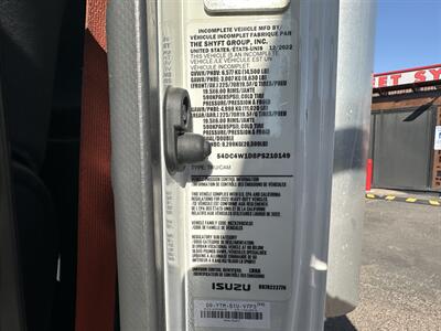 2023 Isuzu NPR HD W/ Liftgate and Side Door   - Photo 22 - Phoenix, AZ 85034