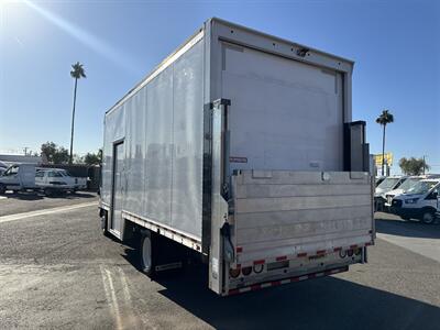 2023 Isuzu NPR HD W/ Liftgate and Side Door   - Photo 5 - Phoenix, AZ 85034
