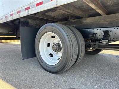 2023 Isuzu NPR HD W/ Liftgate and Side Door   - Photo 13 - Phoenix, AZ 85034