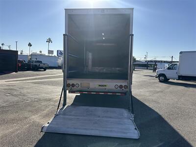 2023 Isuzu NPR HD W/ Liftgate and Side Door   - Photo 3 - Phoenix, AZ 85034