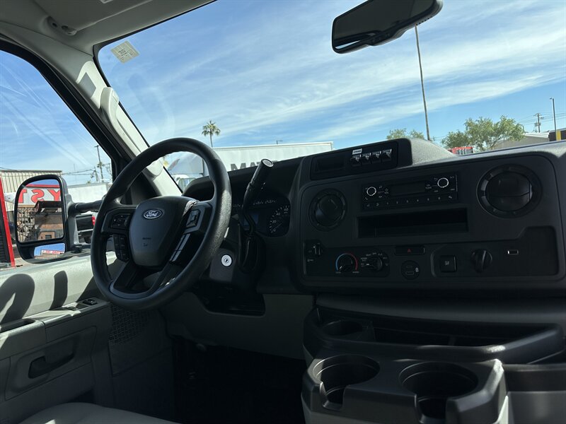 2023 Ford E-450 SD W/ KNAPHEIDE BODY - Photo 23 - Phoenix, AZ 85034