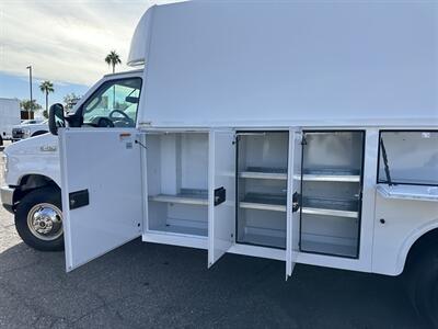2023 Ford E-450 SD W/ KNAPHEIDE BODY - Photo 10 - Phoenix, AZ 85034