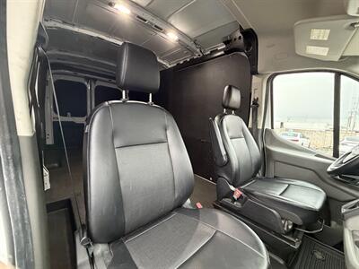 2023 Ford Transit 250 Mid Roof - AWD   - Photo 15 - Phoenix, AZ 85034