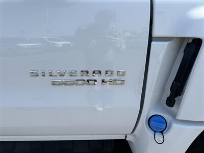 2023 Chevrolet Silverado GM 515 CREW CHASSIS 5500   - Photo 10 - Phoenix, AZ 85034