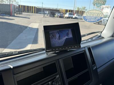 2024 Isuzu NPR HD - 16 FT Box Truck - Photo 17 - Phoenix, AZ 85034