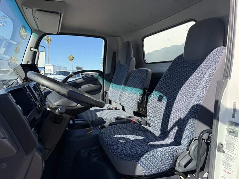 2024 Isuzu NPR HD - 16 FT Box Truck - Photo 14 - Phoenix, AZ 85034