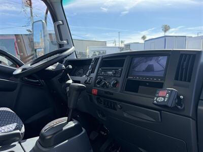 2023 Isuzu NPR Box Truck - Photo 19 - Phoenix, AZ 85034