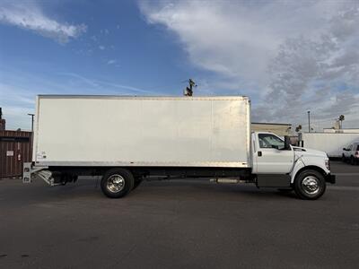 2024 Ford F-650 Super Duty Box Truck   - Photo 2 - Phoenix, AZ 85034