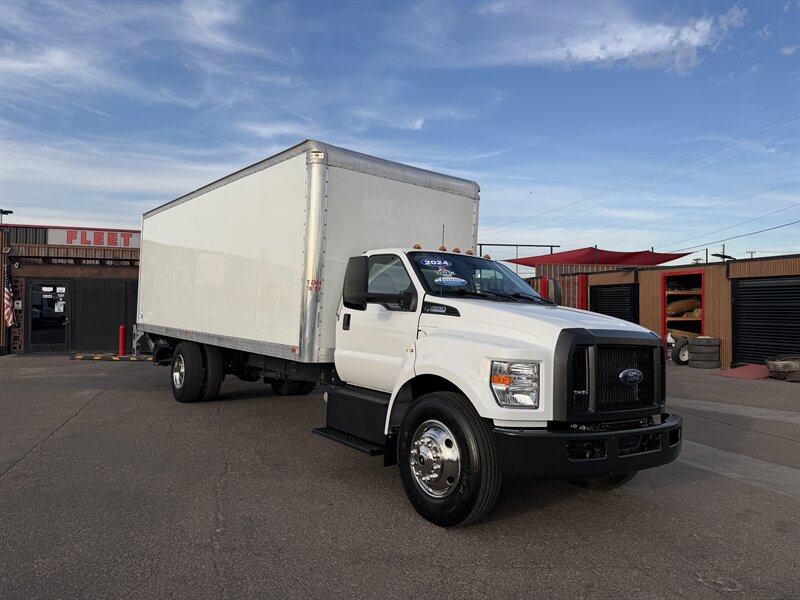 2024 Ford F-650 Super Duty Box Truck  