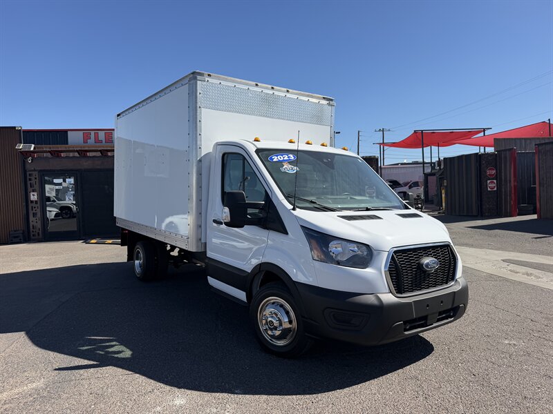 2023 Ford Transit 350 HD Box Truck   - Photo 1 - Phoenix, AZ 85034