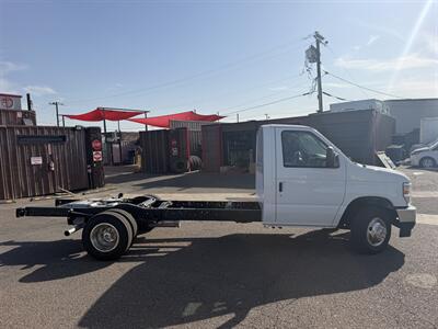 2024 Ford E-450 SD Chassis - Photo 2 - Phoenix, AZ 85034