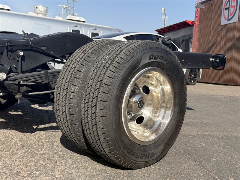 2024 Ford E-450 SD Chassis - Photo 7 - Phoenix, AZ 85034