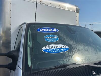 2024 Ford E-350 SD CUTAWAY BOX TRUCK/CUBE VAN   - Photo 2 - Phoenix, AZ 85034