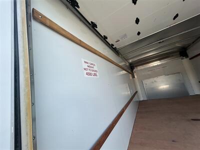 2024 Ford E-350 SD CUTAWAY BOX TRUCK/CUBE VAN   - Photo 15 - Phoenix, AZ 85034