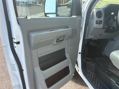 2024 Ford E-350 SD CUTAWAY BOX TRUCK/CUBE VAN   - Photo 13 - Phoenix, AZ 85034