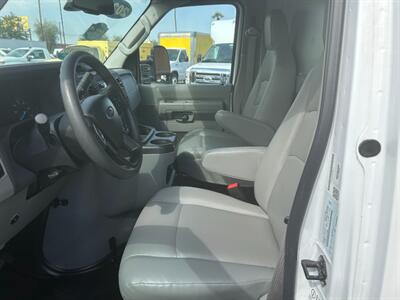 2024 Ford E-350 SD CUTAWAY BOX TRUCK/CUBE VAN   - Photo 9 - Phoenix, AZ 85034