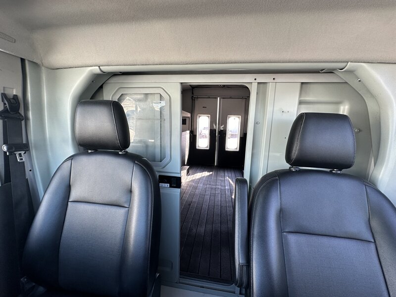 2022 Ford Transit 350 HD  Knapheide Body - Photo 22 - Phoenix, AZ 85034