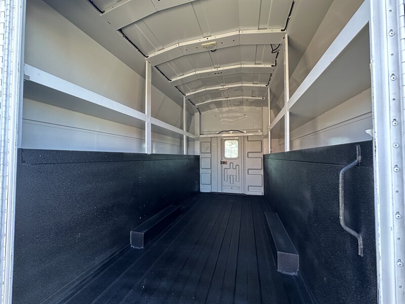 2022 Ford Transit 350 HD  Knapheide Body - Photo 10 - Phoenix, AZ 85034
