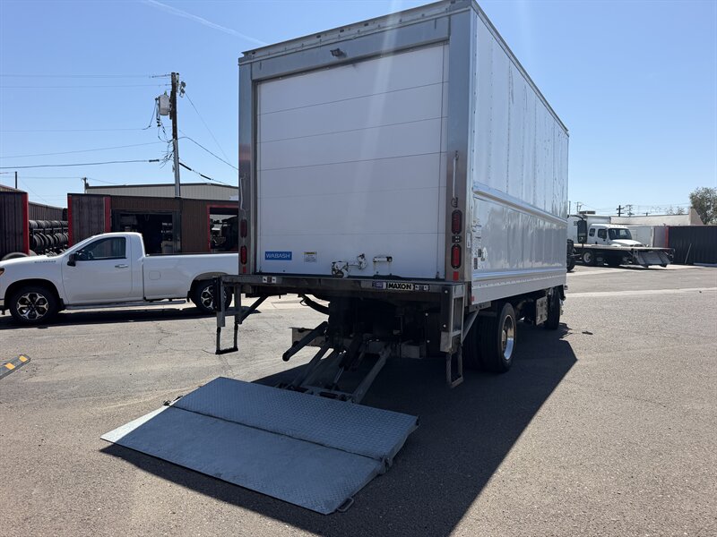 2024 Isuzu NPR Refrigerated Truck - Photo 9 - Phoenix, AZ 85034