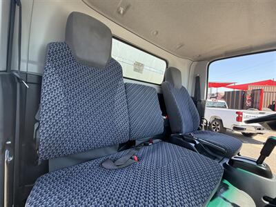 2024 Isuzu NPR Refrigerated Truck - Photo 19 - Phoenix, AZ 85034