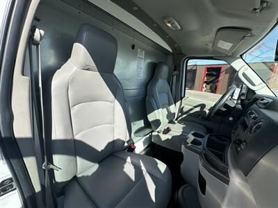 2023 Ford E-350 SD W/ Ramp   - Photo 16 - Phoenix, AZ 85034