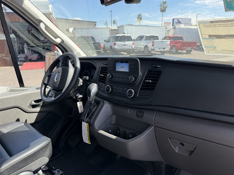 2023 Ford Transit 350 HD Box Truck - Photo 15 - Phoenix, AZ 85034
